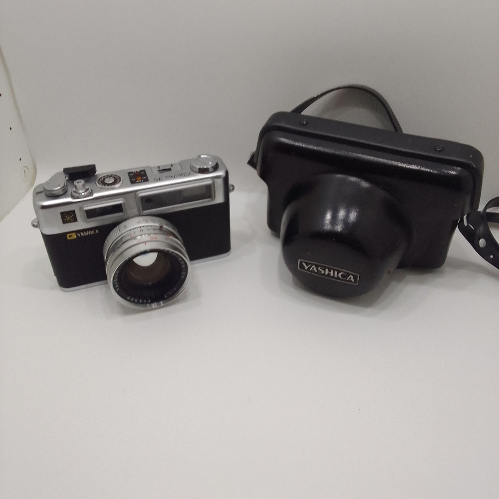 Yashica Electro 35 Camera with Case